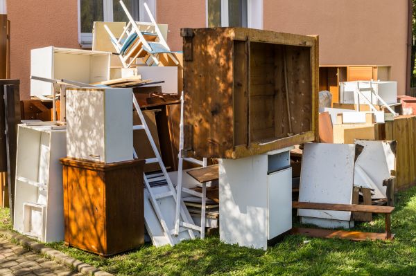 Junk Haul Away Service in Chesterfield