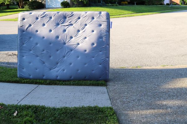 Mattress Removal Service in Chesterfield