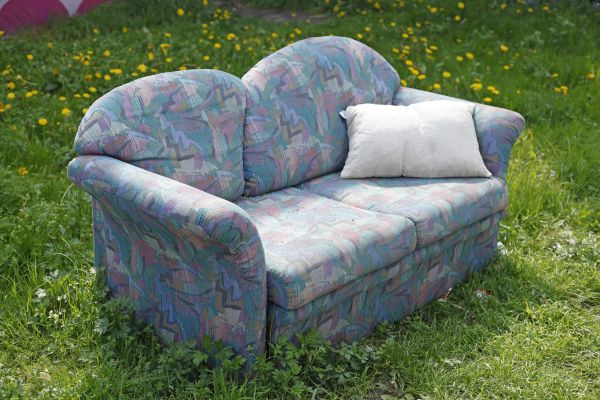 Couch Disposal in Chesterfield